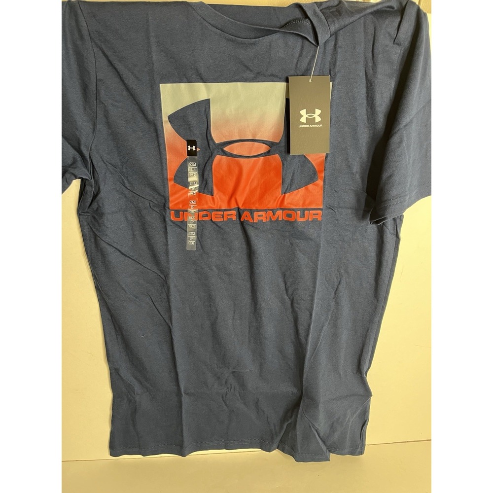 Under Armour men's size small T-shirt